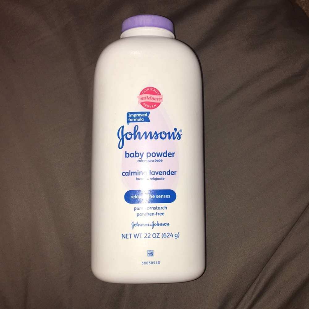 Johnson & Johnson Calming Lavendar Baby Powder